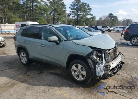 2019 Toyota Rav4 Xle z USA, uszkodzony, nr VIN 2T3W1RFV9KW013021